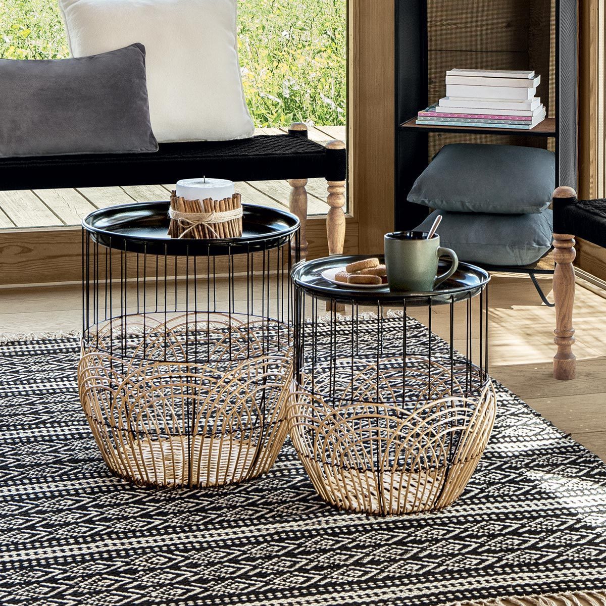 Lot de 2 tables café gigognes Nolan métal rotin noir