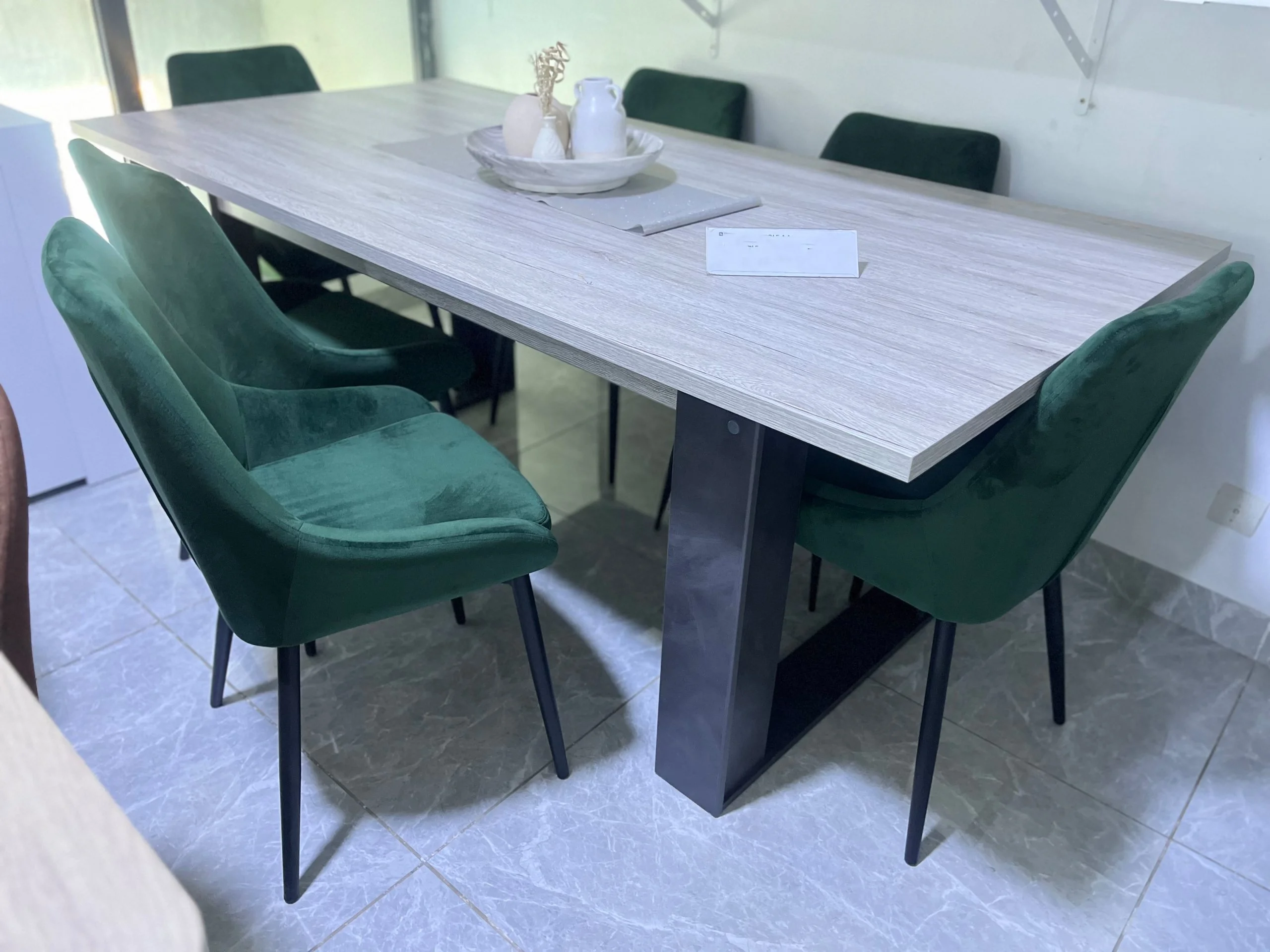 Table à manger + 6 Chaises Velours Vert