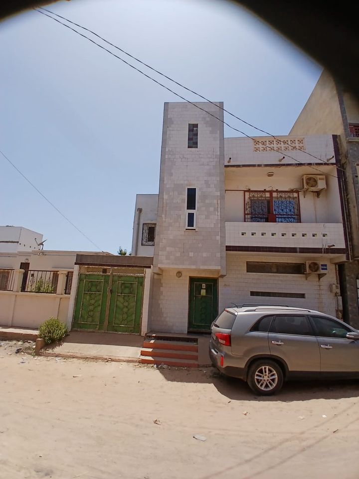 Villa de 150m² titre foncier à Diaminadio à vendre