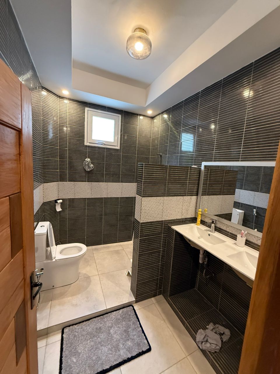 Magnifique duplex meublé à louer à Thiès