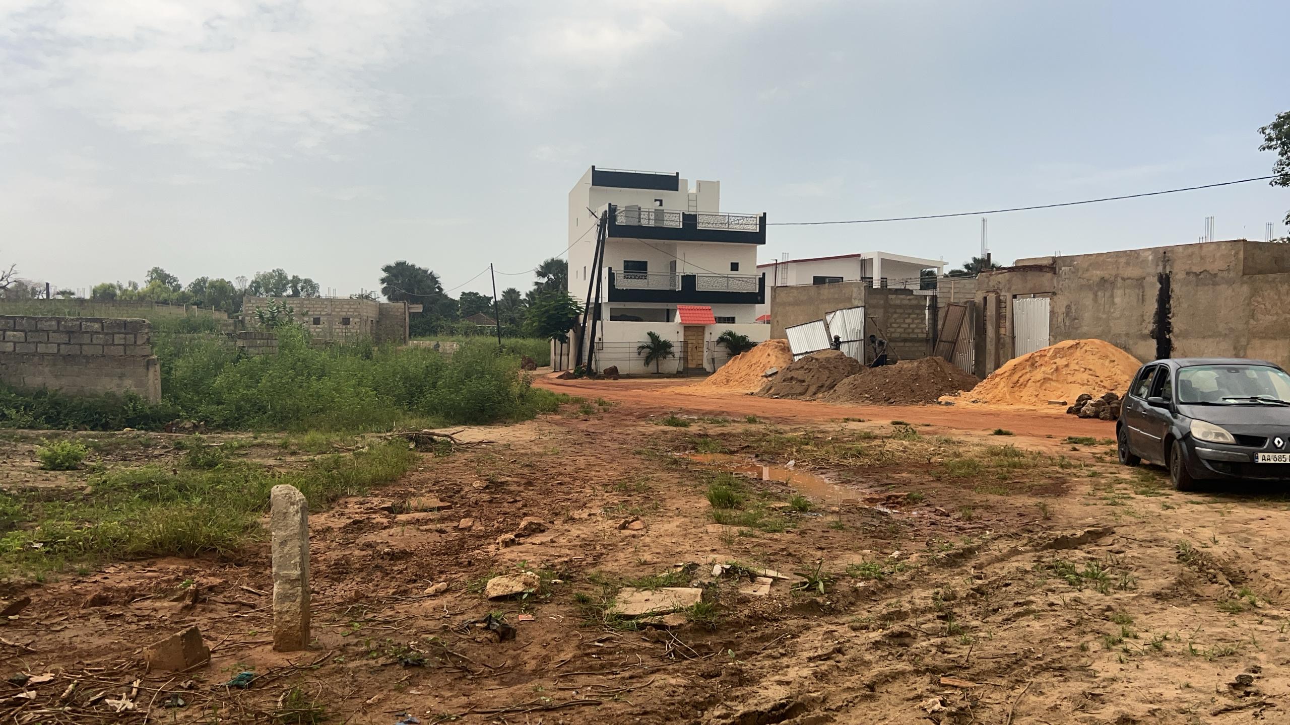 Terrain de 600m² à vendre à Saly