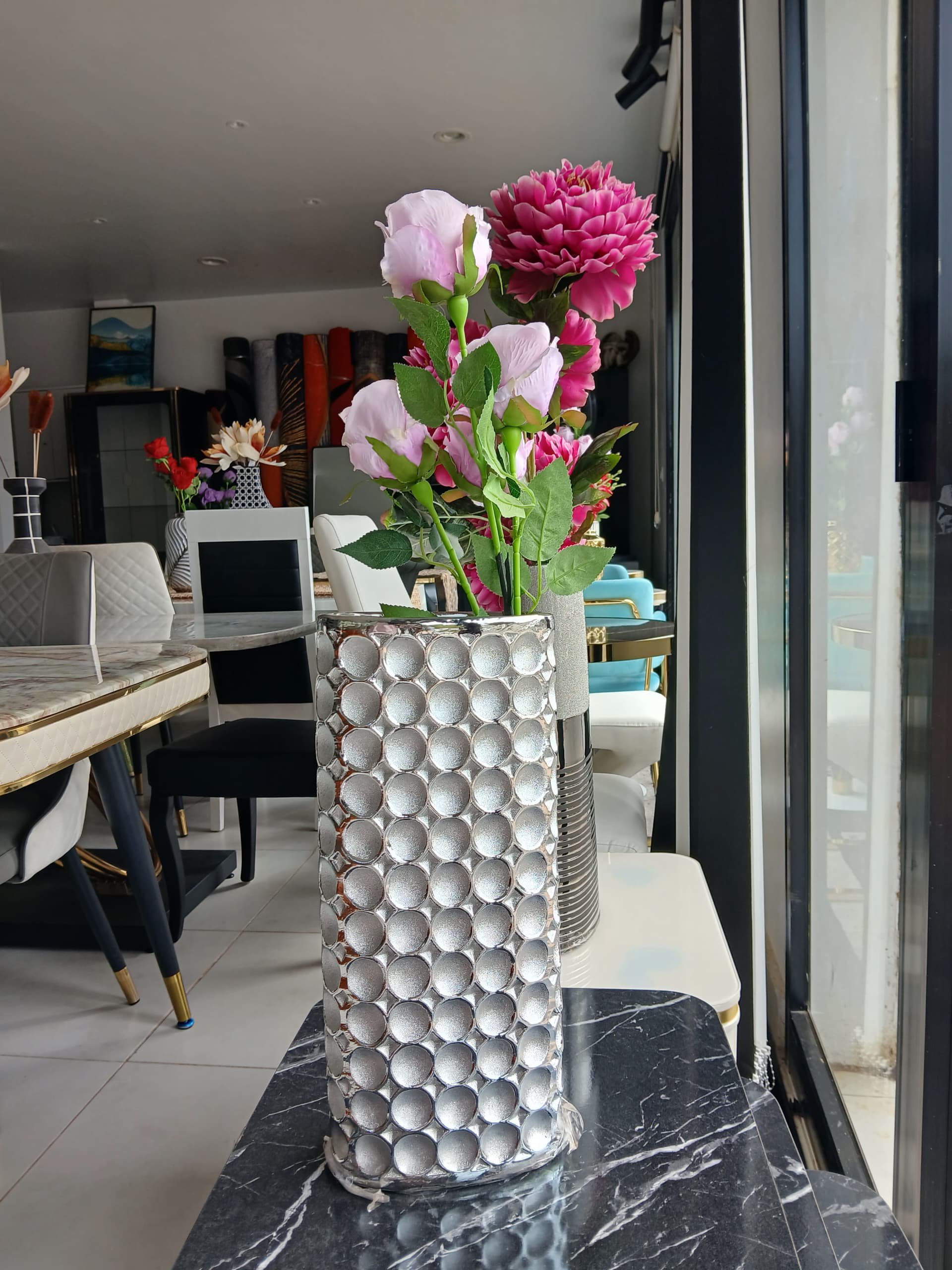 Vases et pots de fleurs neufs