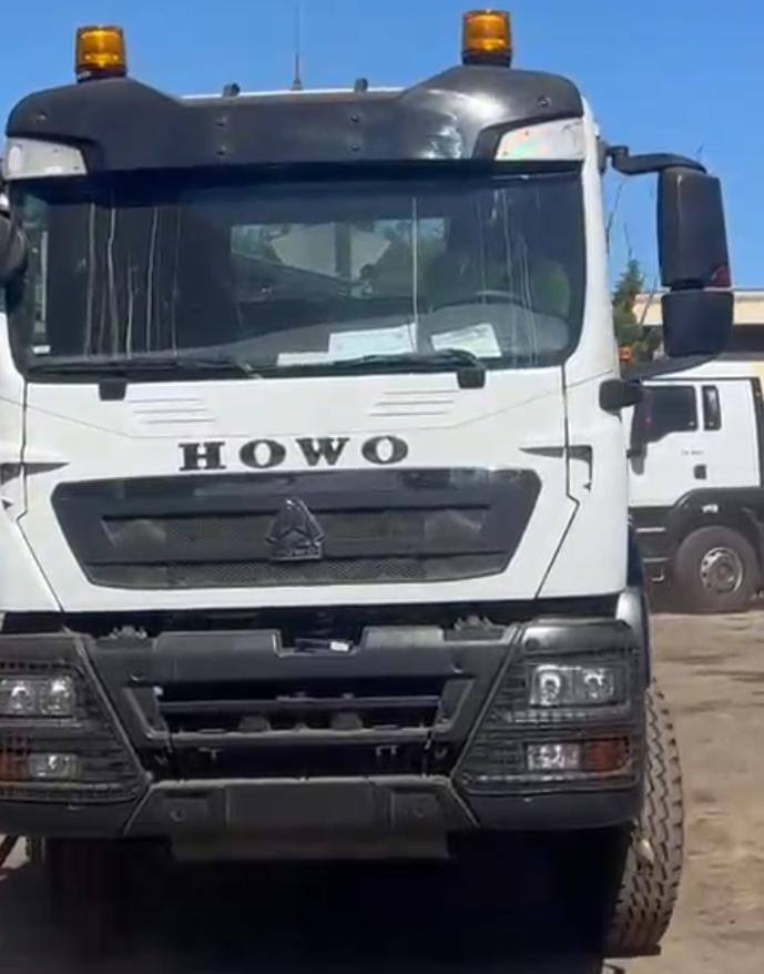 CAMION HOWO TX ÉDITION 2025  / 0000KM Venant DEJA DÉDOUANÉ