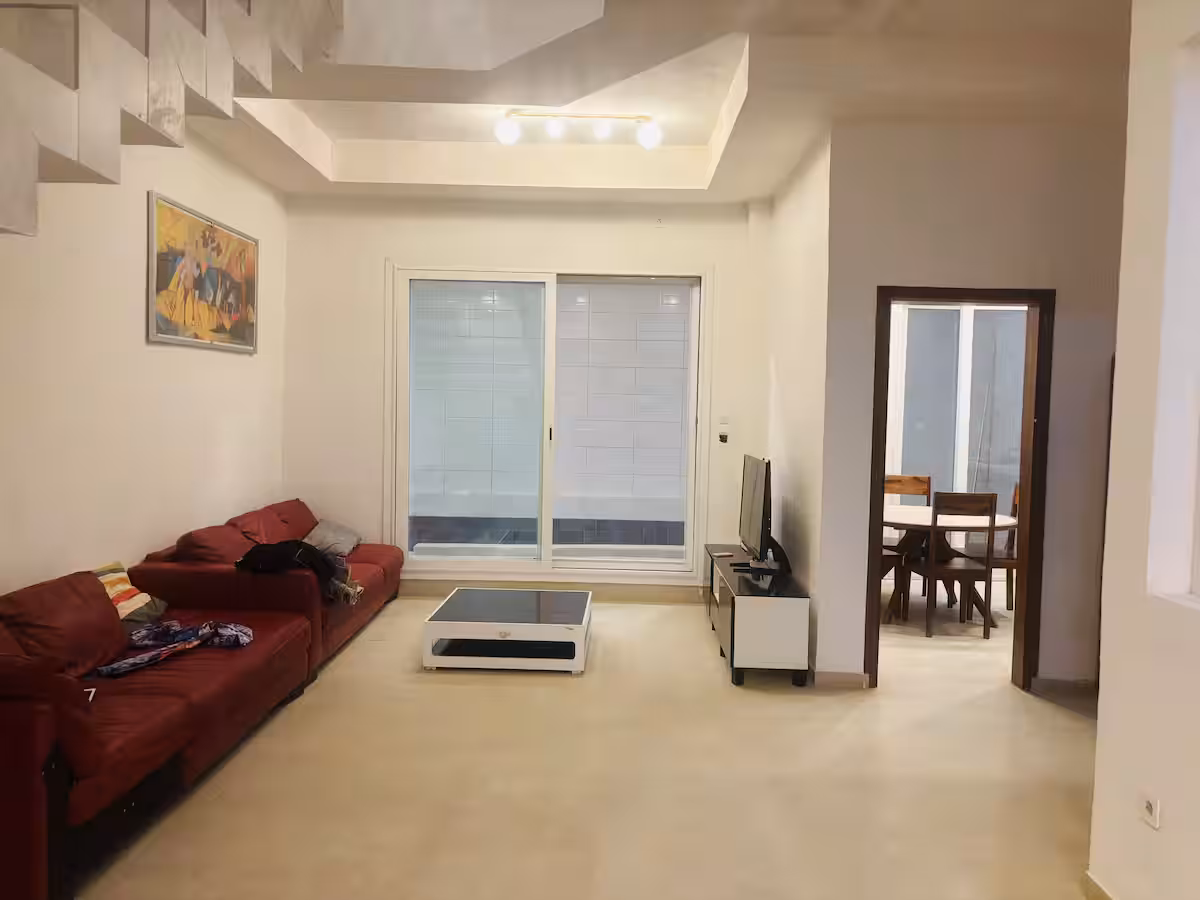 À LOUER – Duplex moderne meublé à Mbour 3 , Thiès