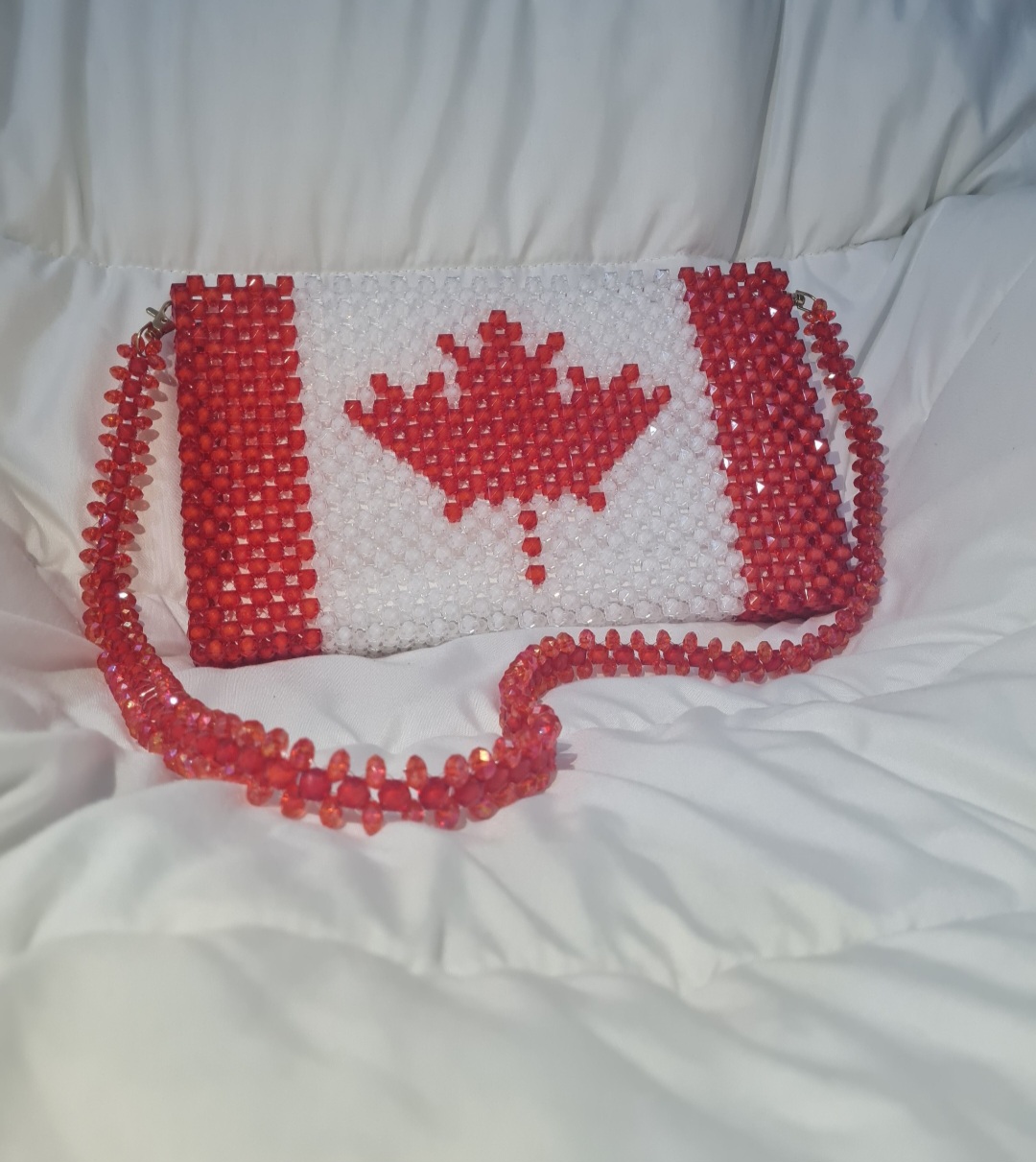 Sac en perles – Drapeau du Canada