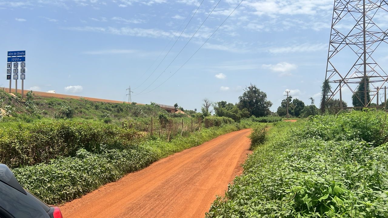 Terrain de 450 mètres carrés à vendre à Kiniabour Sénégal