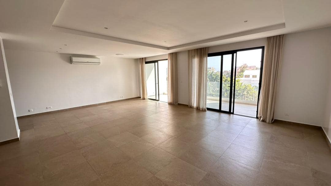 Location duplexe F4 aux Almadies