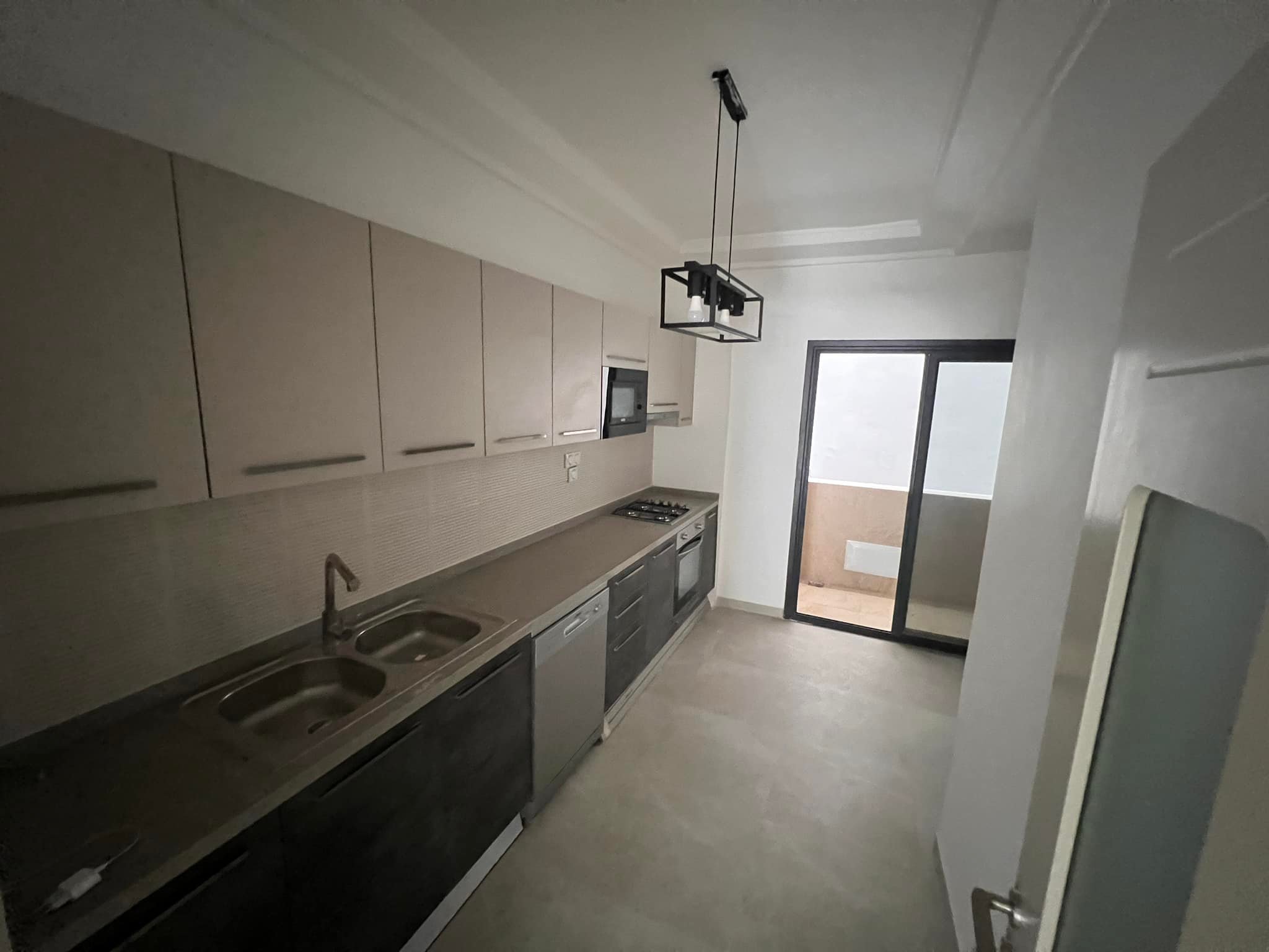 Location appartement 3 chambres salon