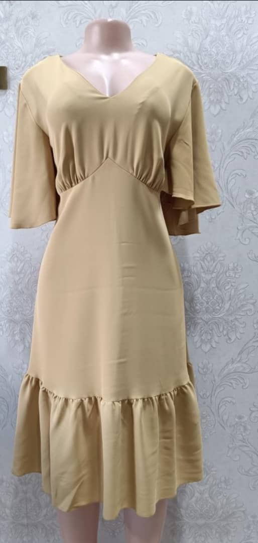 Lot de 5 Robes Élégantes – Tailles 46, 48, 50, 52, 54