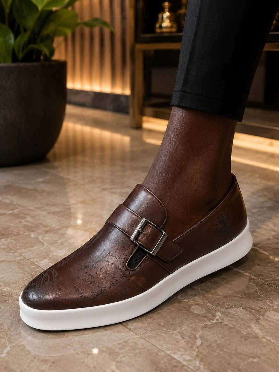 Mocassin Homme Timberland – Cuir Marron Boucle Argentée