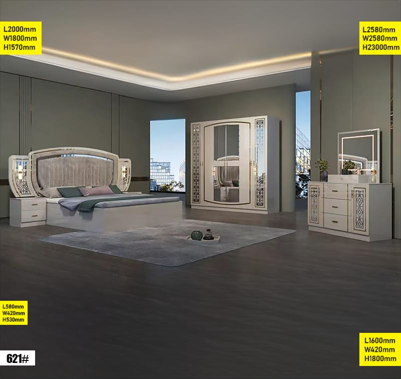 Chambre à Coucher 621#