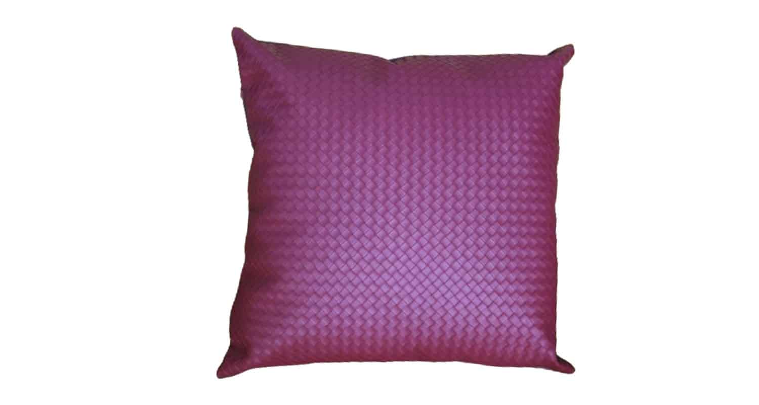 Coussin décoratif bordeaux 43x43 luxe design Dakar