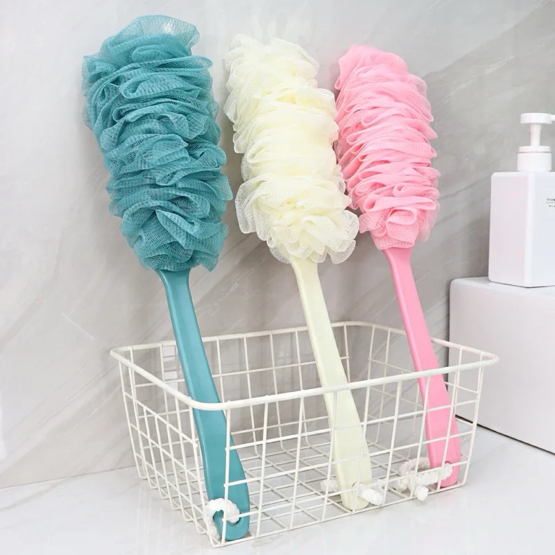Brosse de bain avec manche