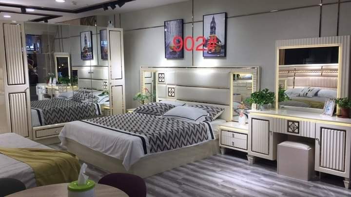 Ensemble Chambre à Coucher Modèle 902